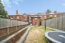 Sholebroke Avenue, Leeds