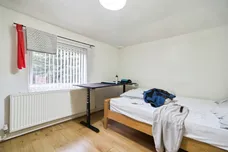 Sholebroke Avenue, Leeds