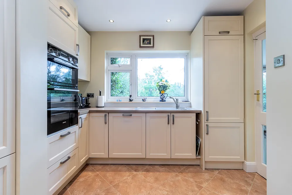 Longland Drive, Totteridge, N20 photo 2