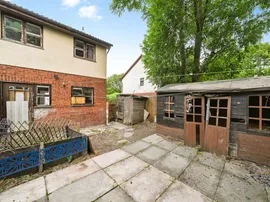 Selbourne Close, Wirral thumb 3