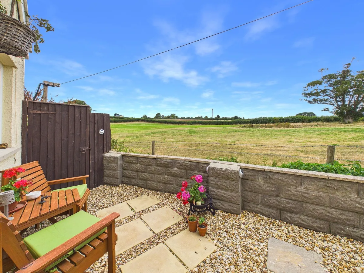 Gileston, CF62 4HX
