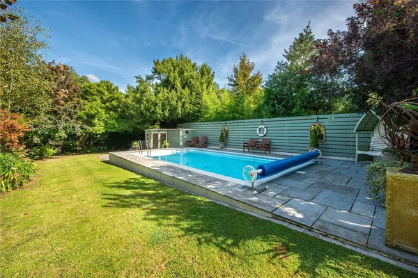 Brockham Green, Brockham, RH3 photo 17
