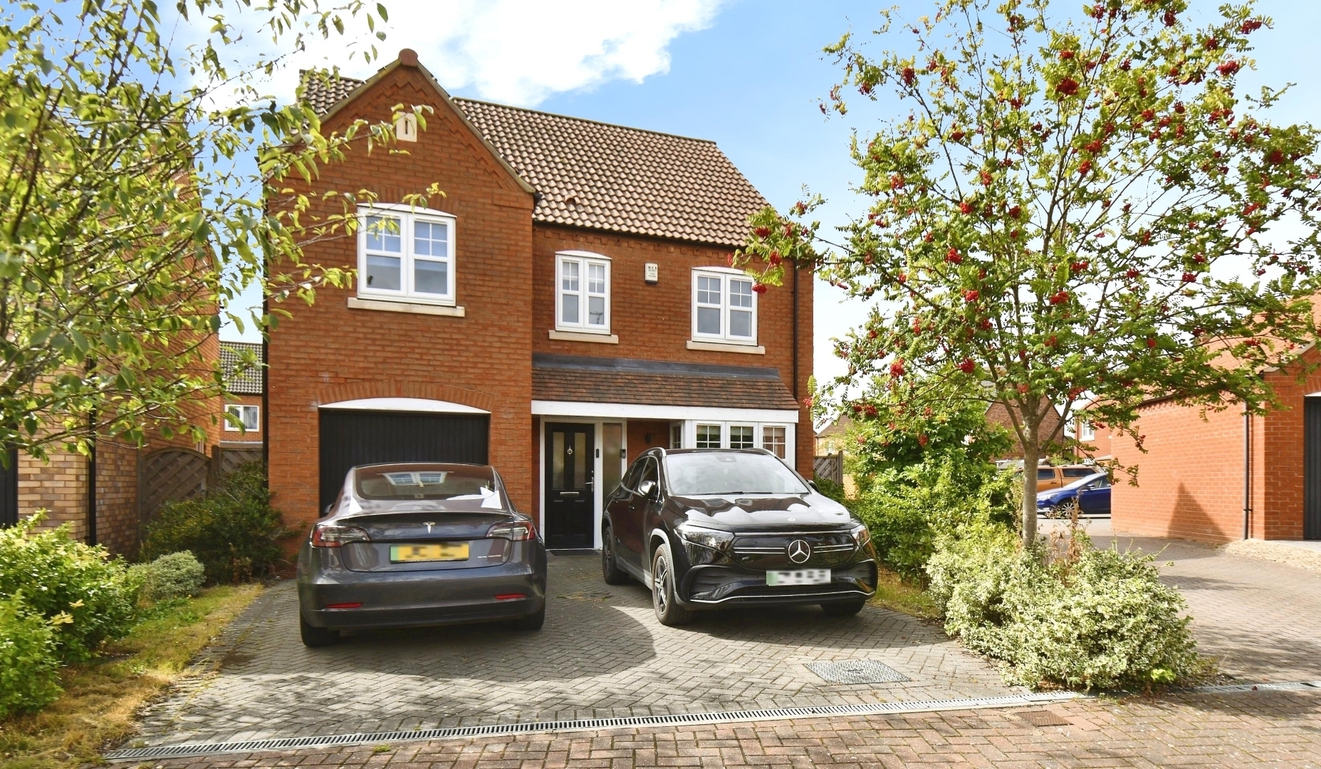 Farrier Close, Kingswood, Hull Image 1