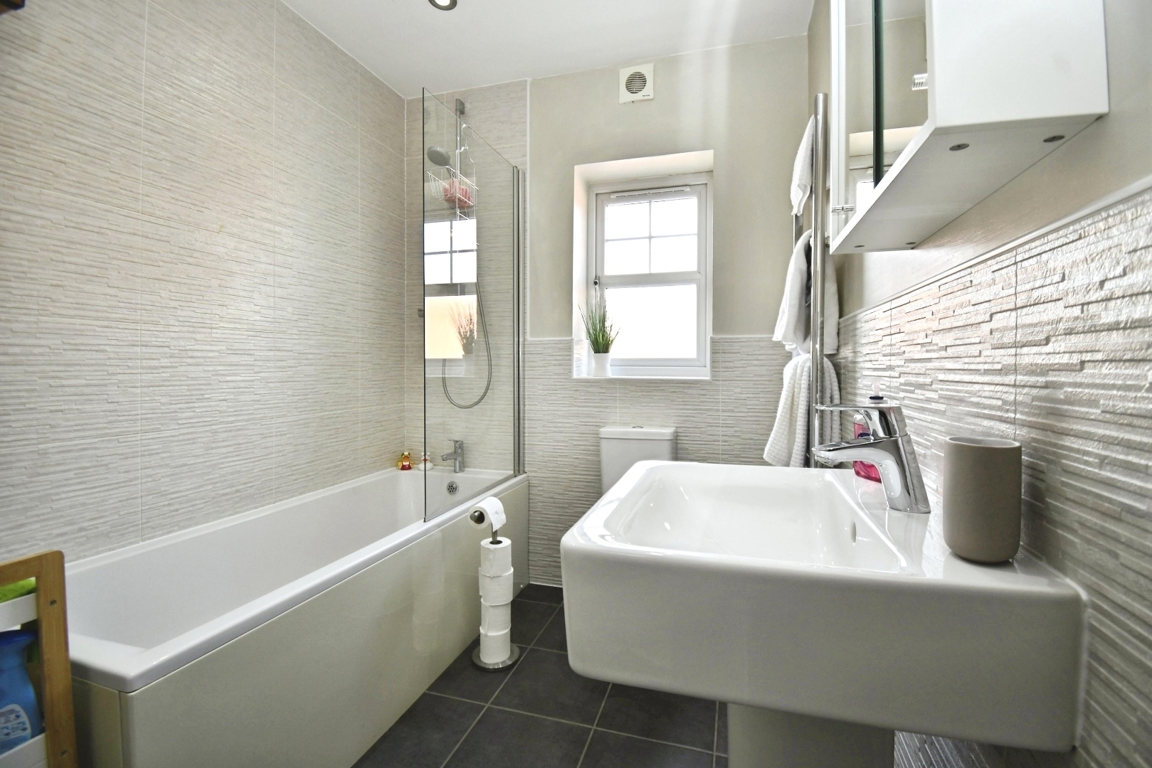 Farrier Close, Kingswood, Hull Image 26