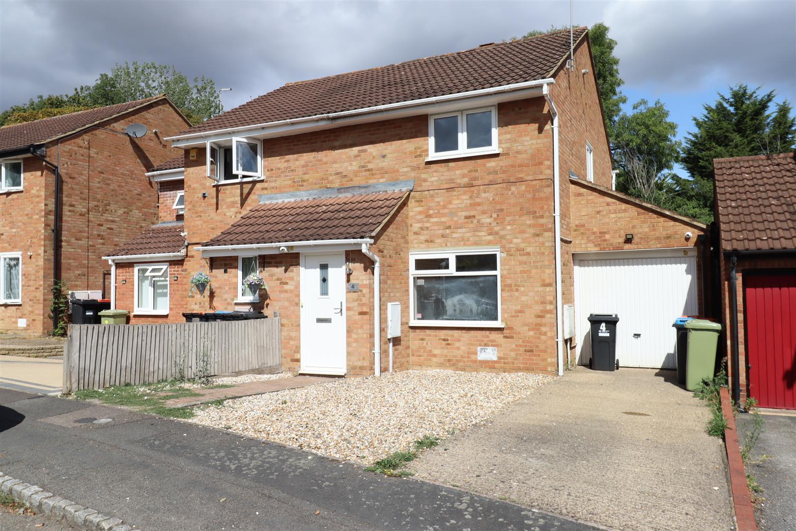 Squires Close, Coffee Hall, Milton Keynes Image 1