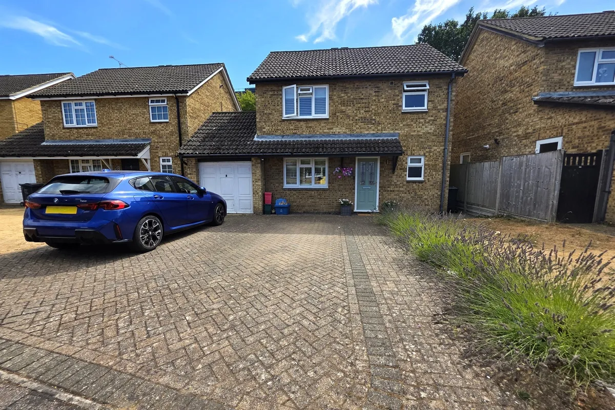 Petworth Close, Stevenage