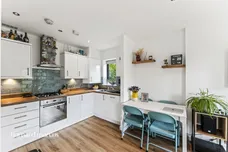 Broadash Close, London