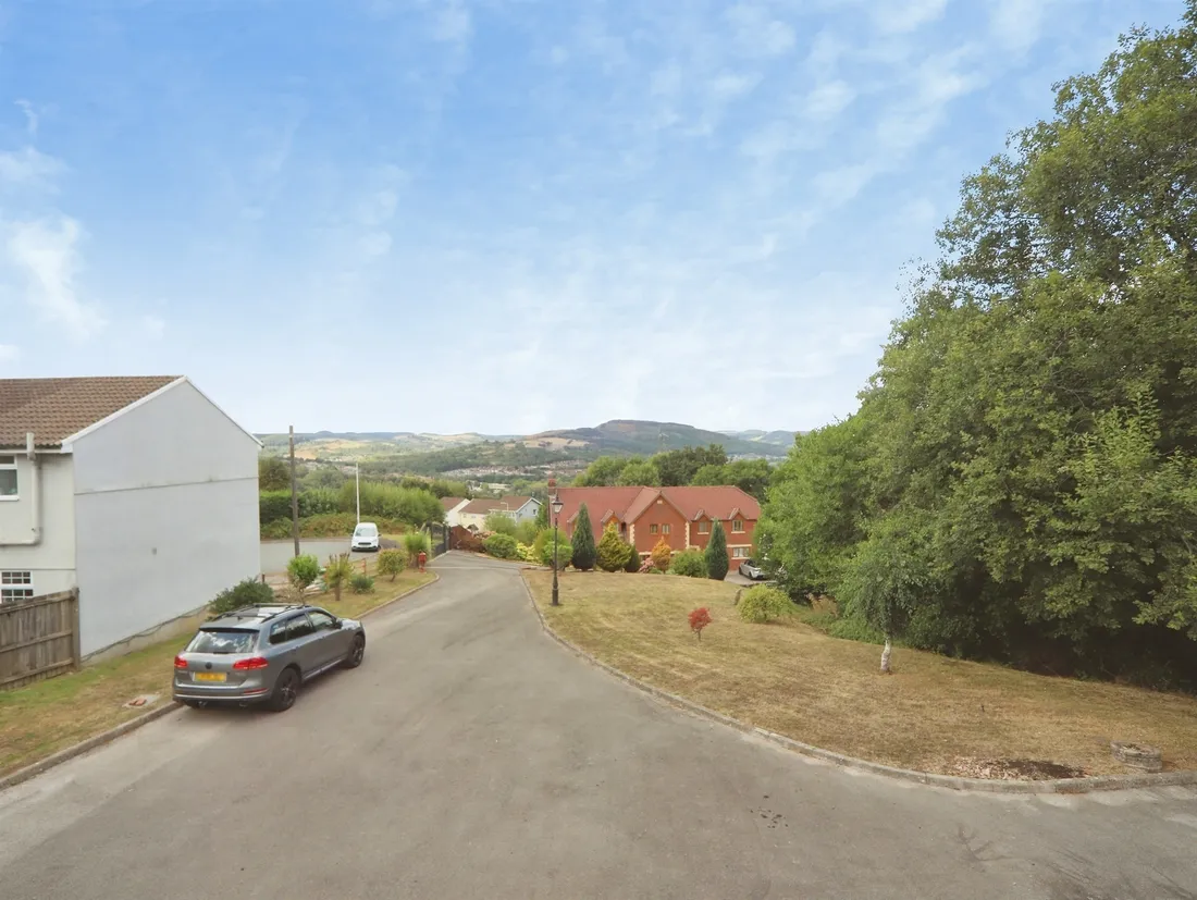 Property photo 37