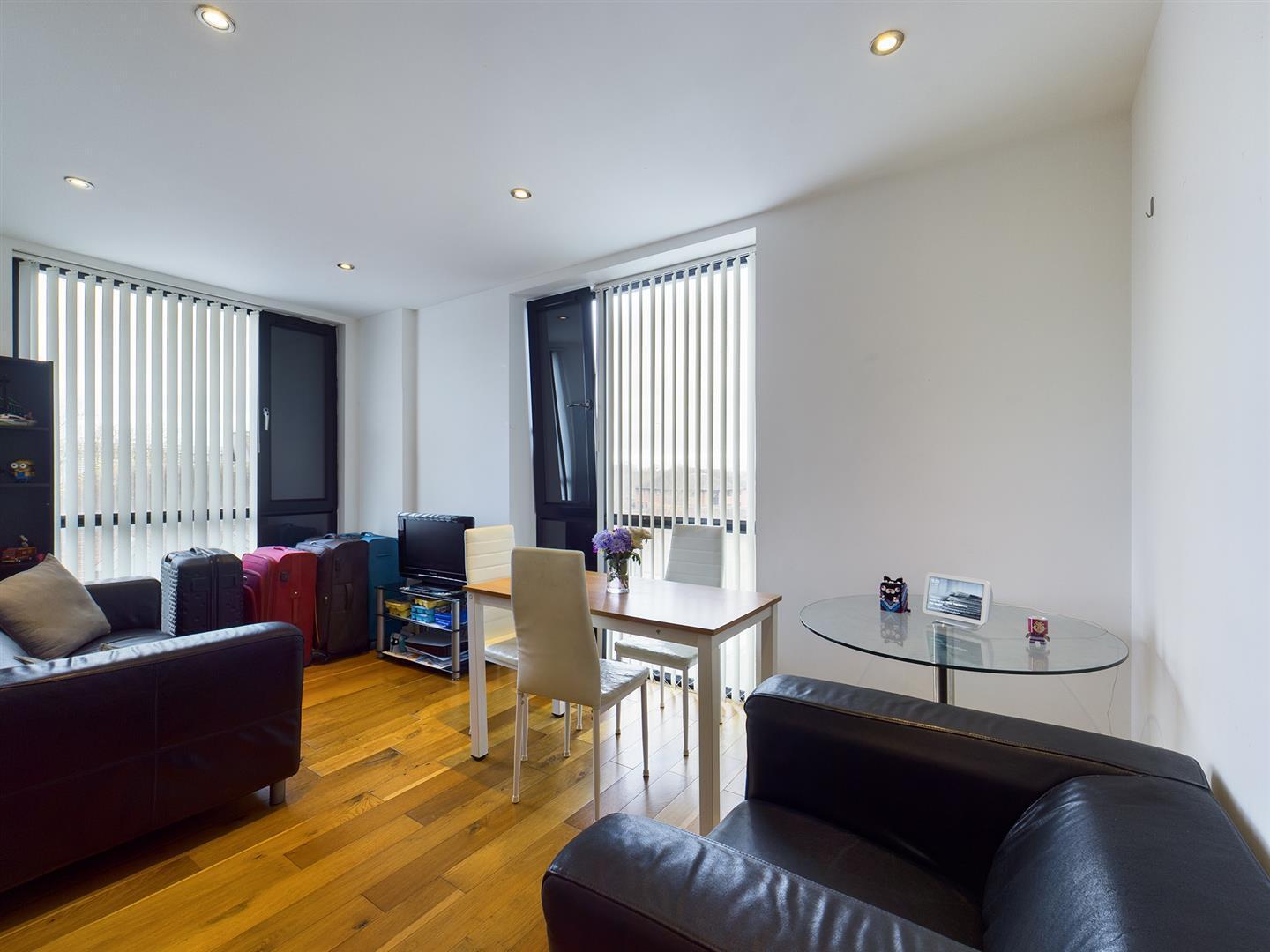 The Boulevard, Crawley Image 4