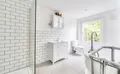 Property image gallery