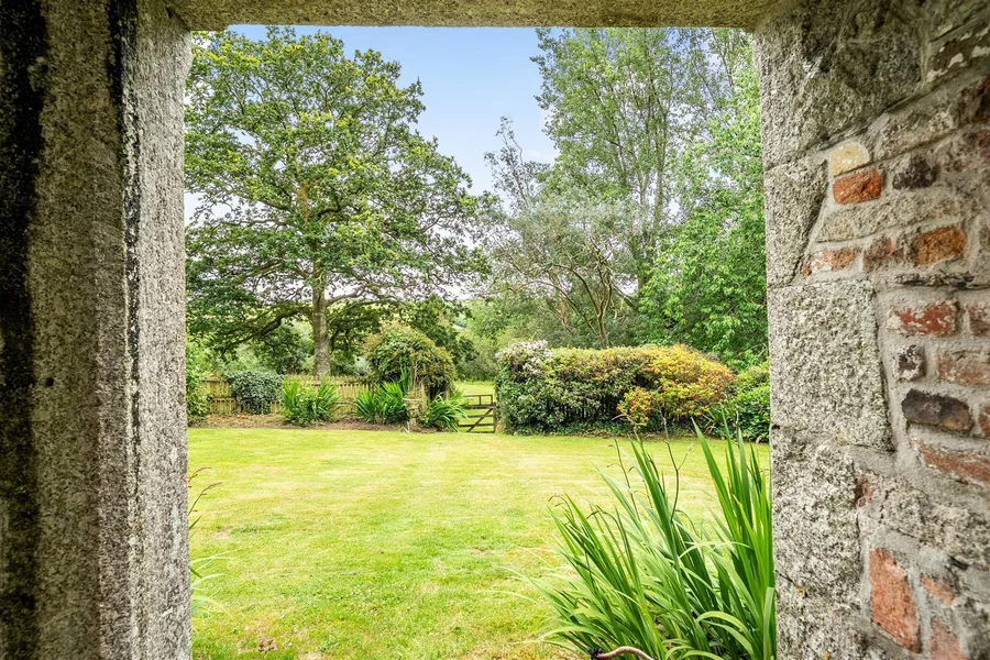 Property Image 43