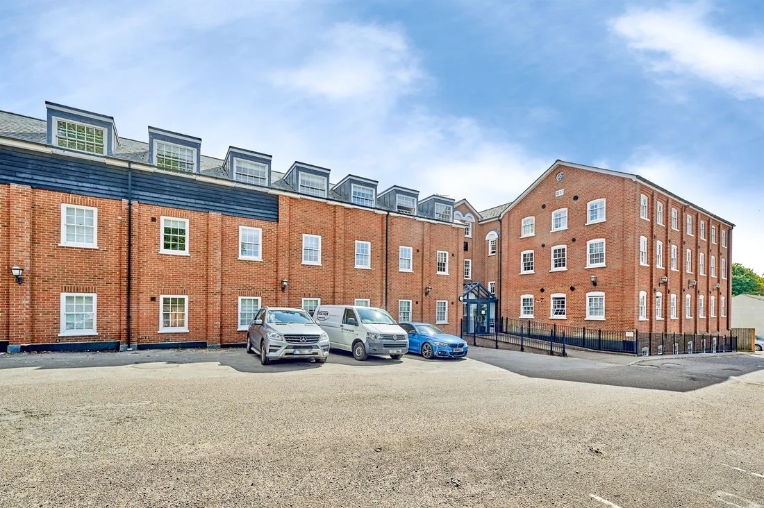 Property photo 1