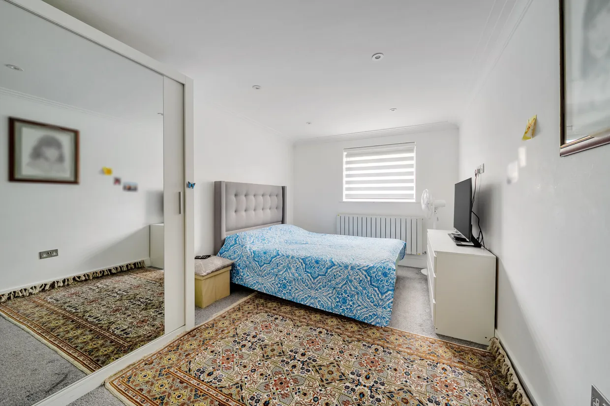 Lower Road, Gerrards Cross, SL9 photo 7