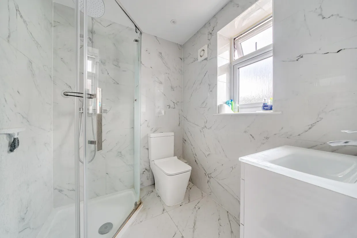 Lower Road, Gerrards Cross, SL9 photo 8