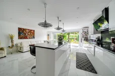 Lower Road, Gerrards Cross, SL9 photo 10