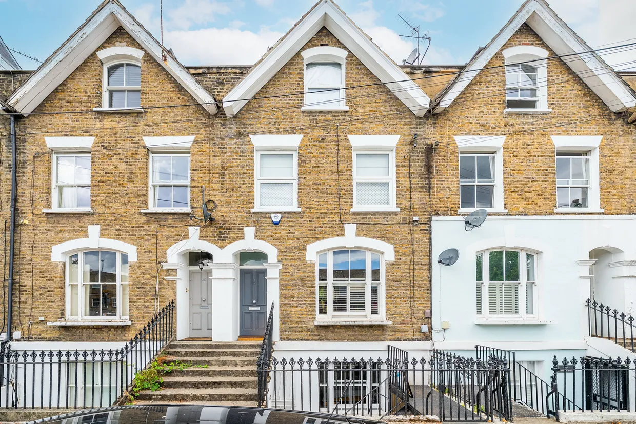 Auckland Road, London, SW11 photo 1