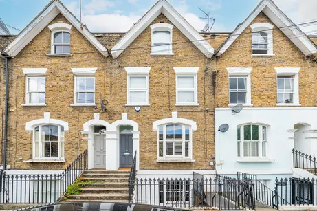 Auckland Road, London, SW11