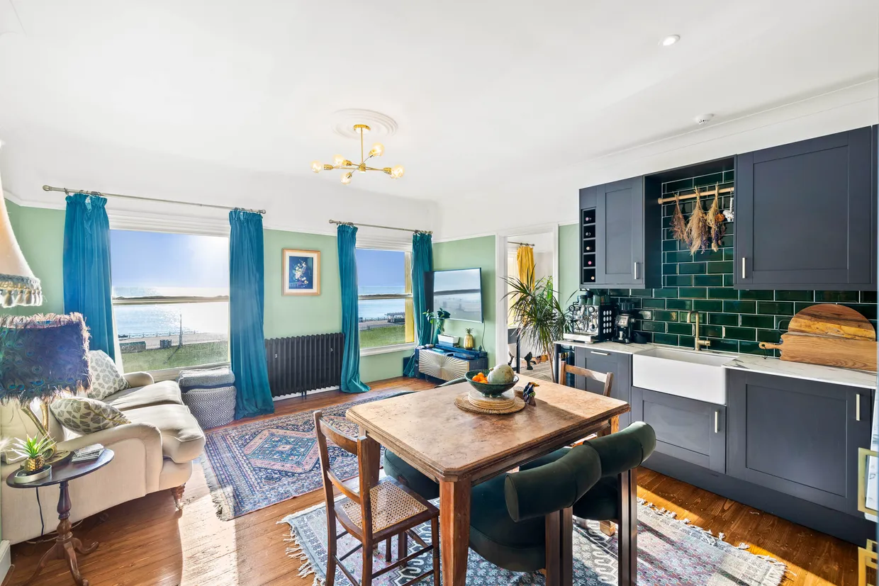 Brunswick Terrace, Hove, BN3 photo 2