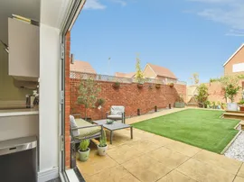 Benfield Place, Shrivenham, Swindon thumb 2