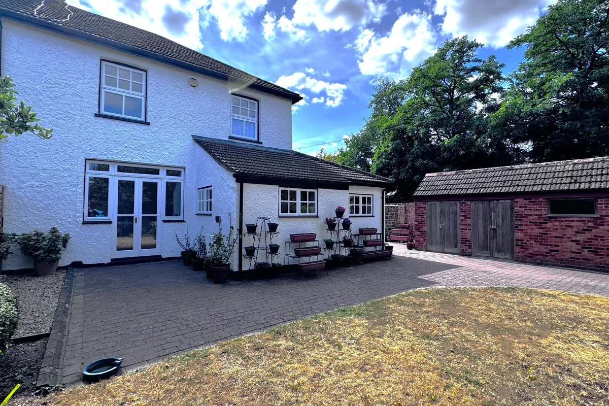 Church Avenue, LEIGHTON BUZZARD