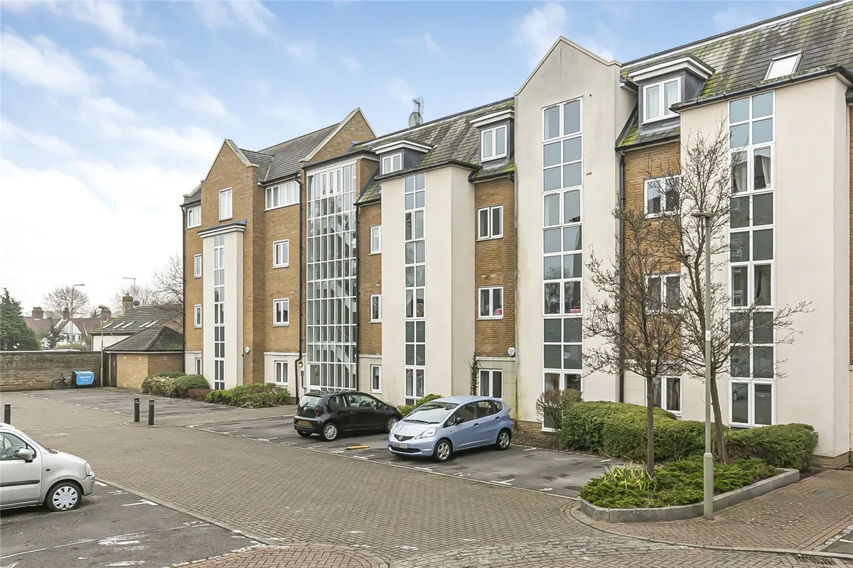 Reliance Way, Oxford, Oxfordshire, OX4