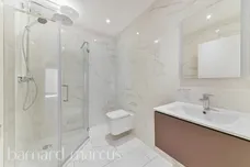 Holmwood Close, Cheam