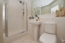 Honeywell Close, Oadby, Leicester