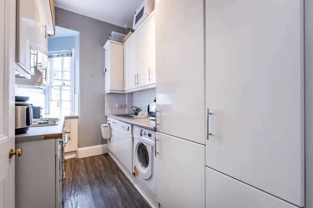 7-9 Sloane Court West London SW3 photo 3