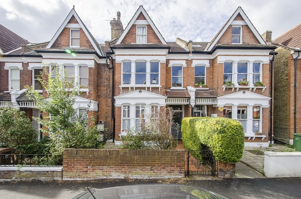 Elmwood Road London SE24 photo 1