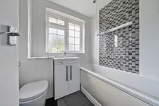 Bradbourne Court Sevenoaks TN13 photo 6
