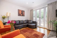 Chapman Square London SW19 photo 7
