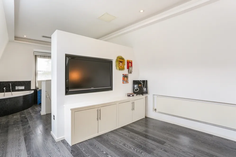 Finborough Road London SW10 photo 9