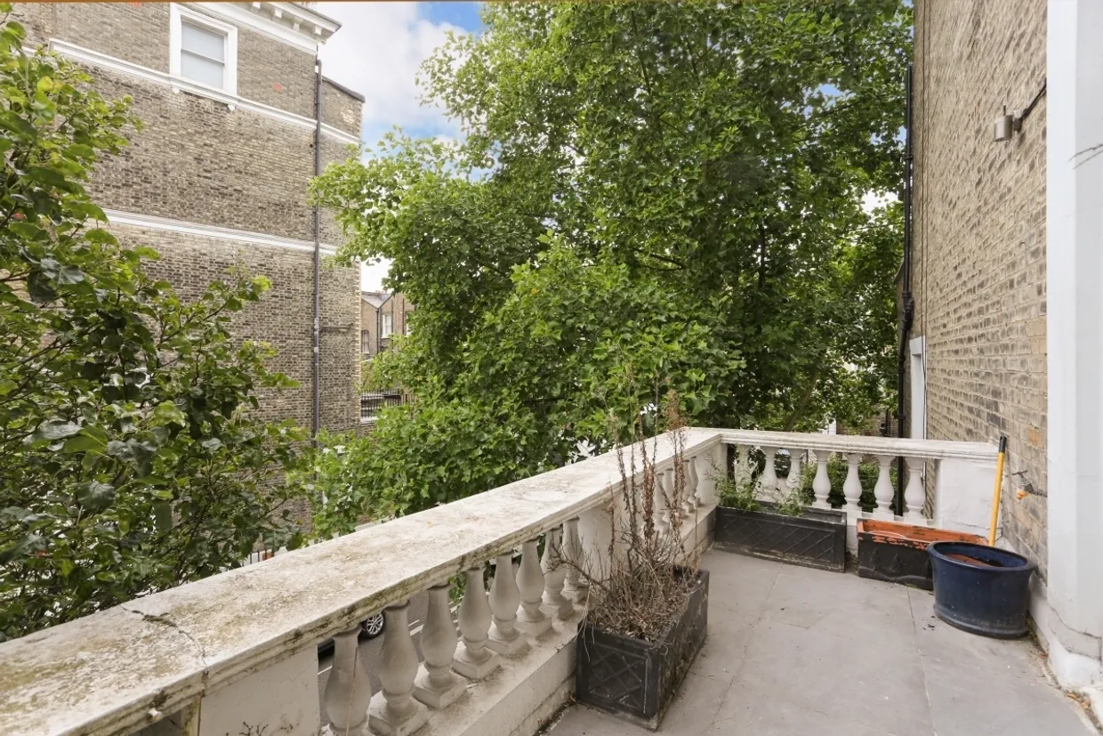 Finborough Road London SW10 photo 17