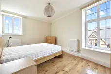 Ridge Road London NW2 photo 1