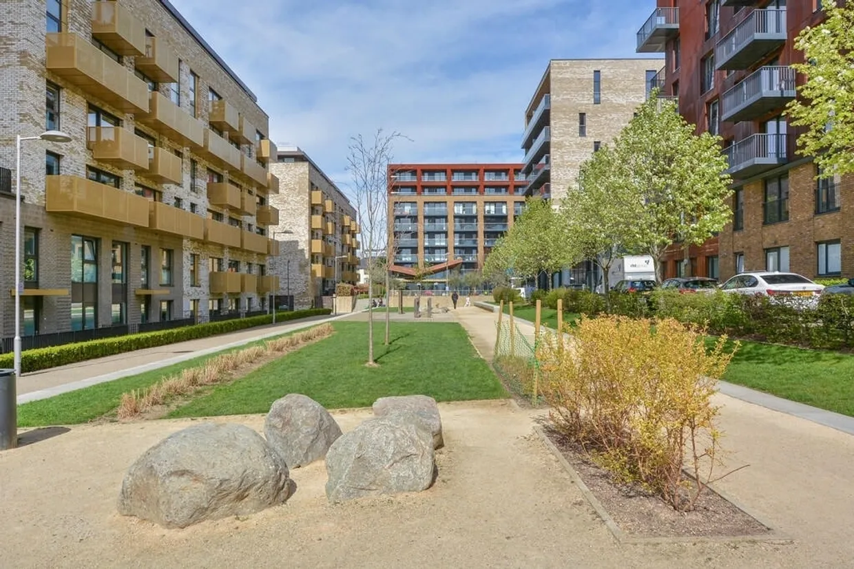 Seafarer Way London SE16 photo 10