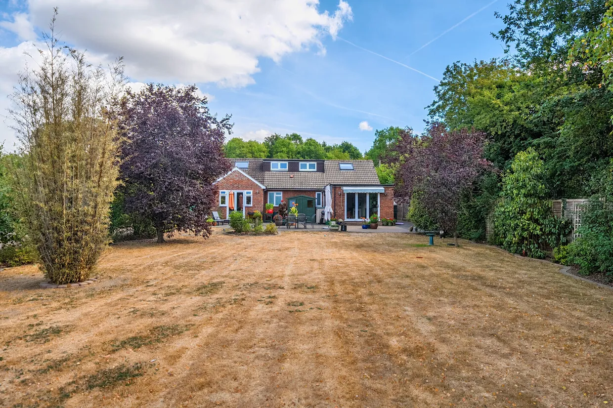 Roestock Lane, St. Albans, AL4 photo 14