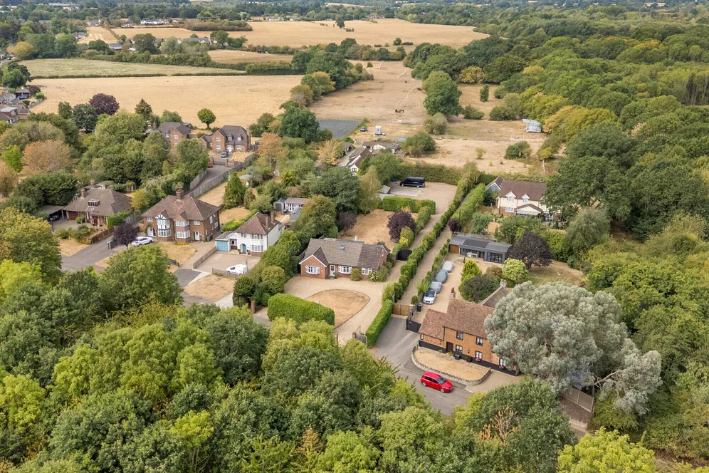 Roestock Lane, St. Albans, AL4 photo 24