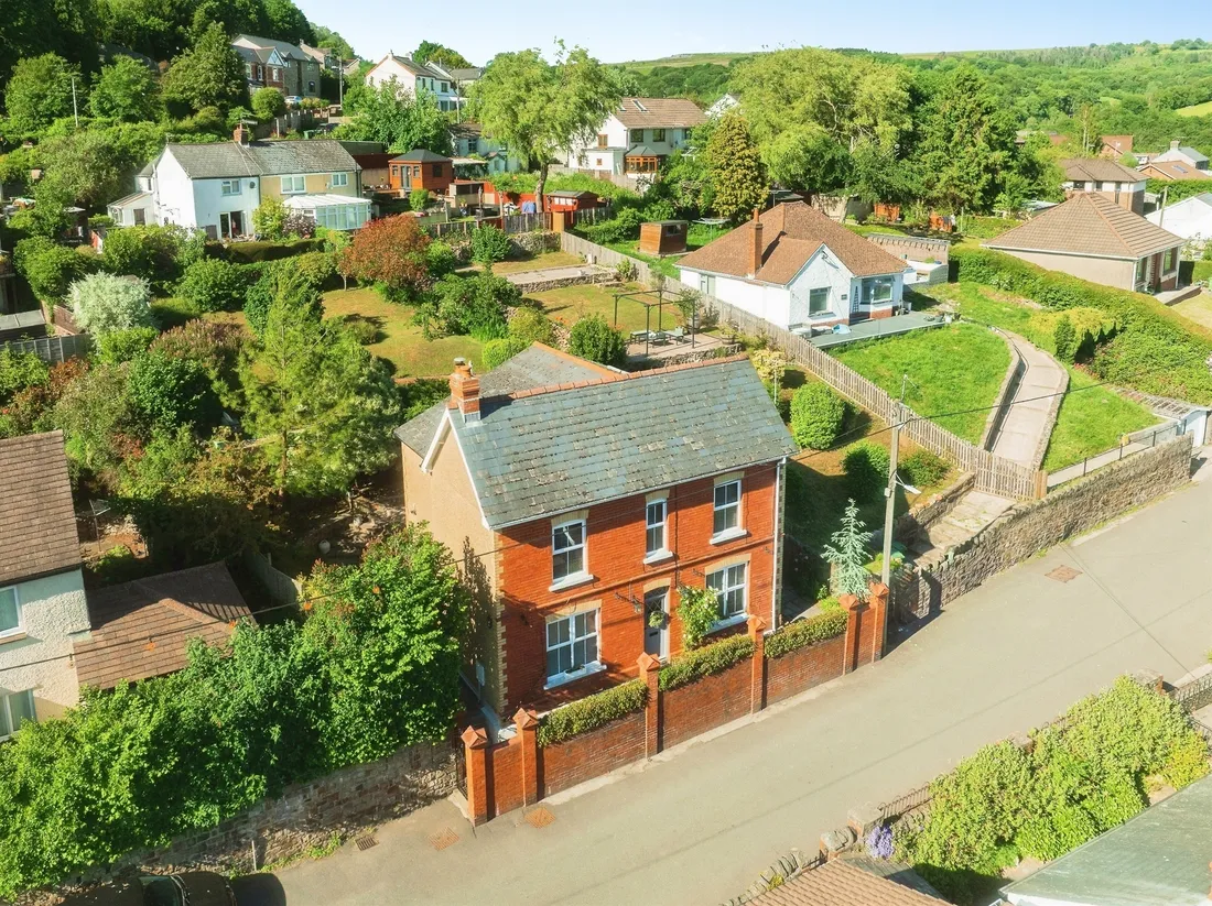 Property photo 32