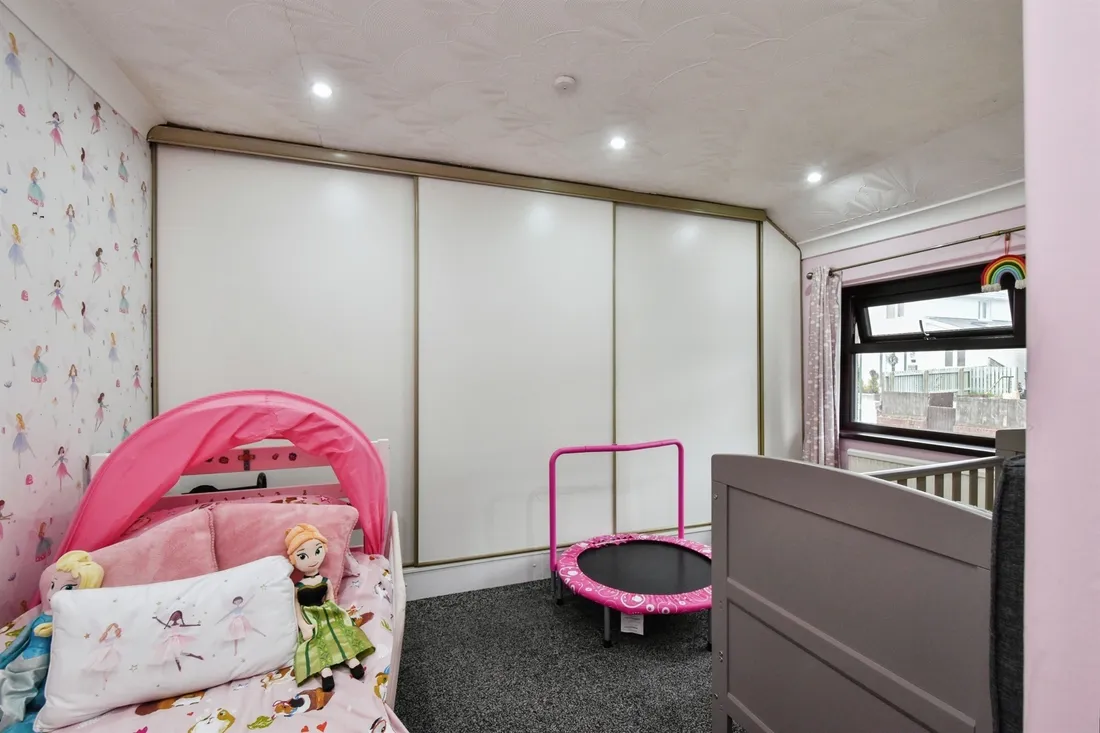 Property photo 17