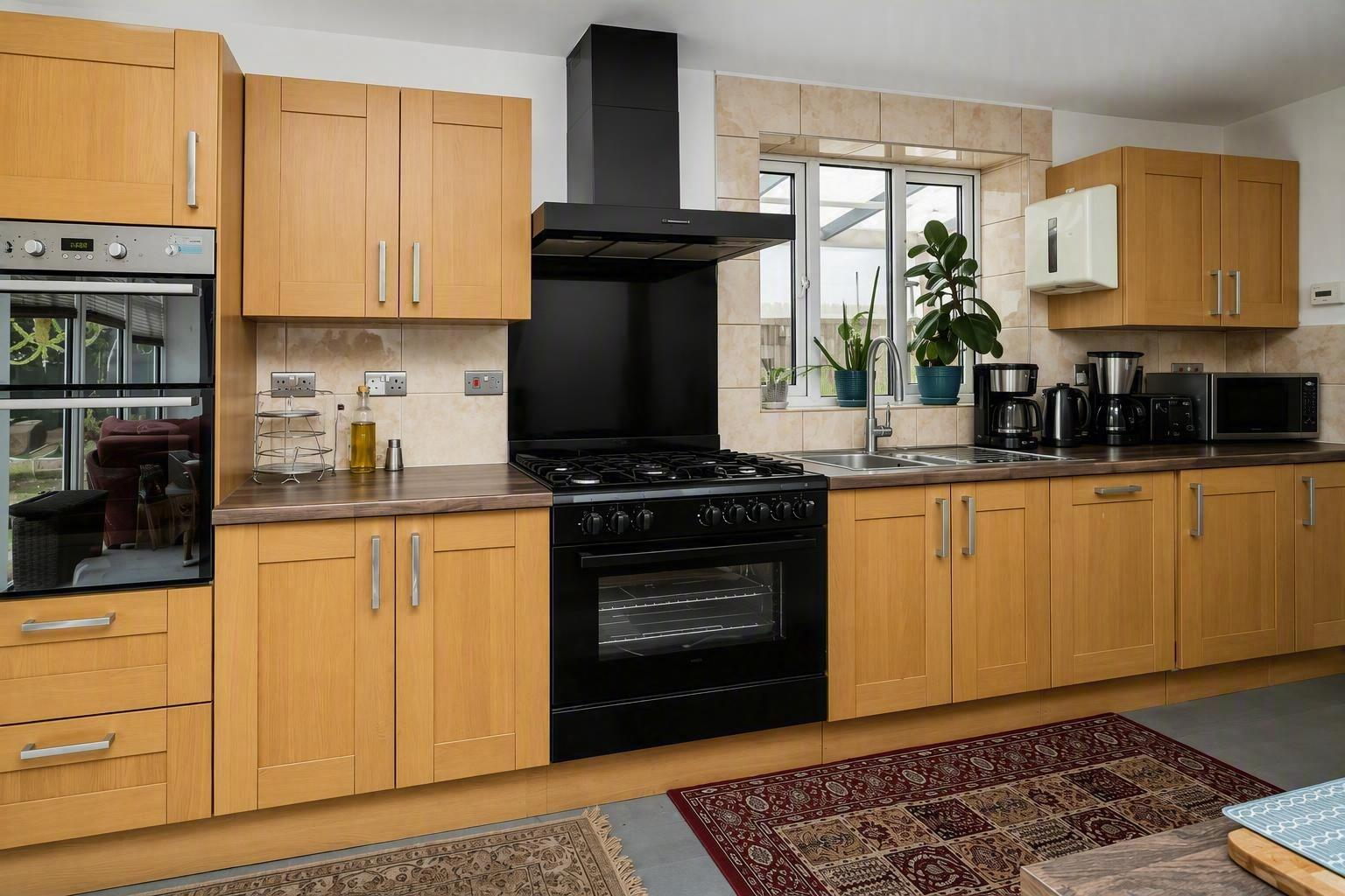 Bowyer Drive, Slough Image 5