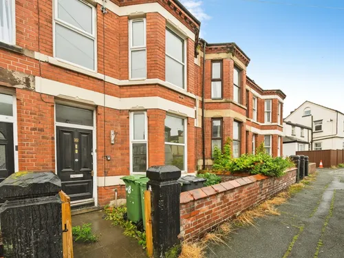 Henthorne Road, Wirralphoto