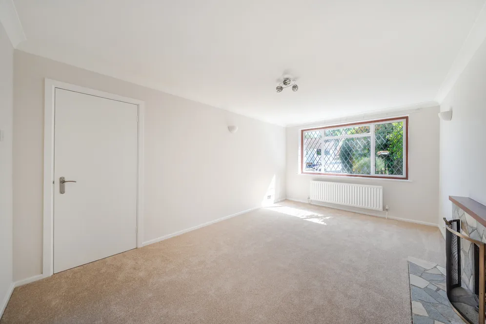 Rivershill, Watton At Stone, Hertford, SG14 photo 5