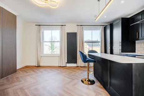 Colvestone Crescent, London, E8