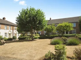 Eastgate Gardens, Taunton thumb 2