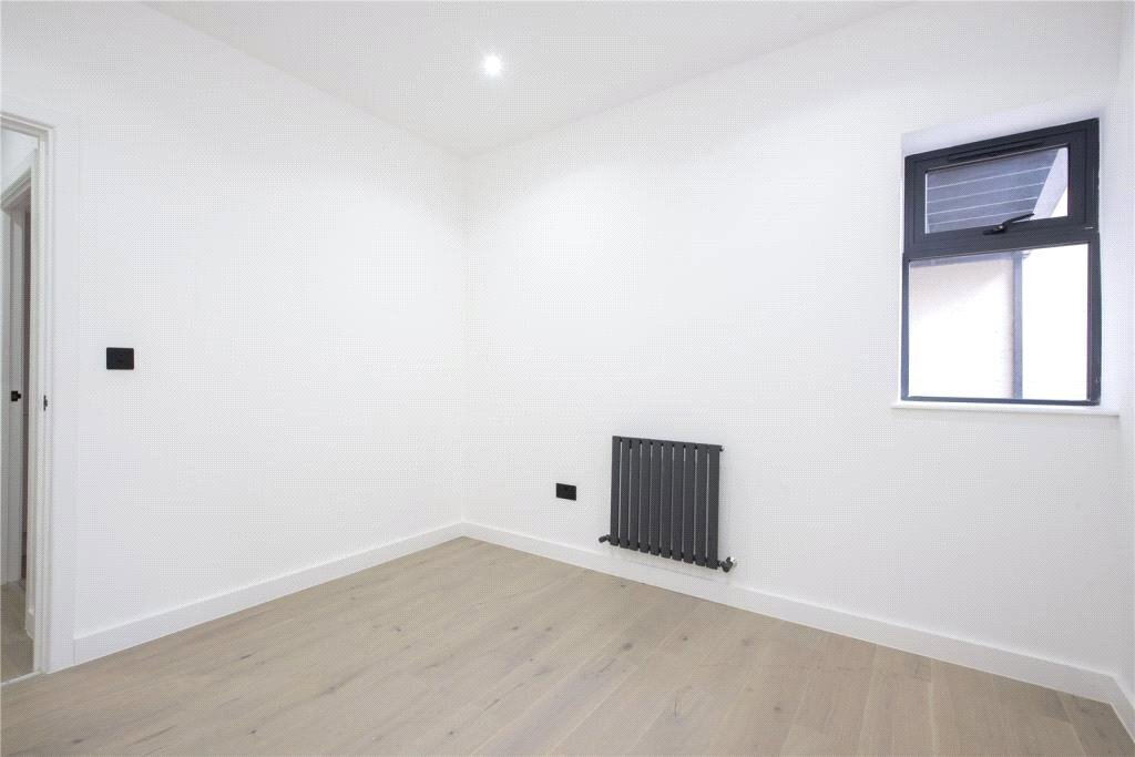 Arts Apartments, 66 Ruby Road, London, E17 Image 6