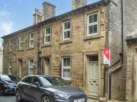Woodhead Road, Holmbridge, Holmfirth photo