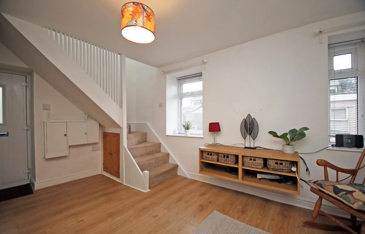 Lon Cilgwyn, Llannerch-y-Medd, Isle of Anglesey, LL71