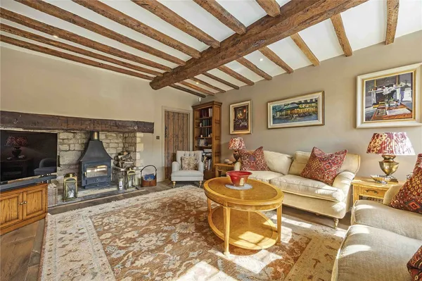 High Street, Chipping Campden, GL55 photo 4