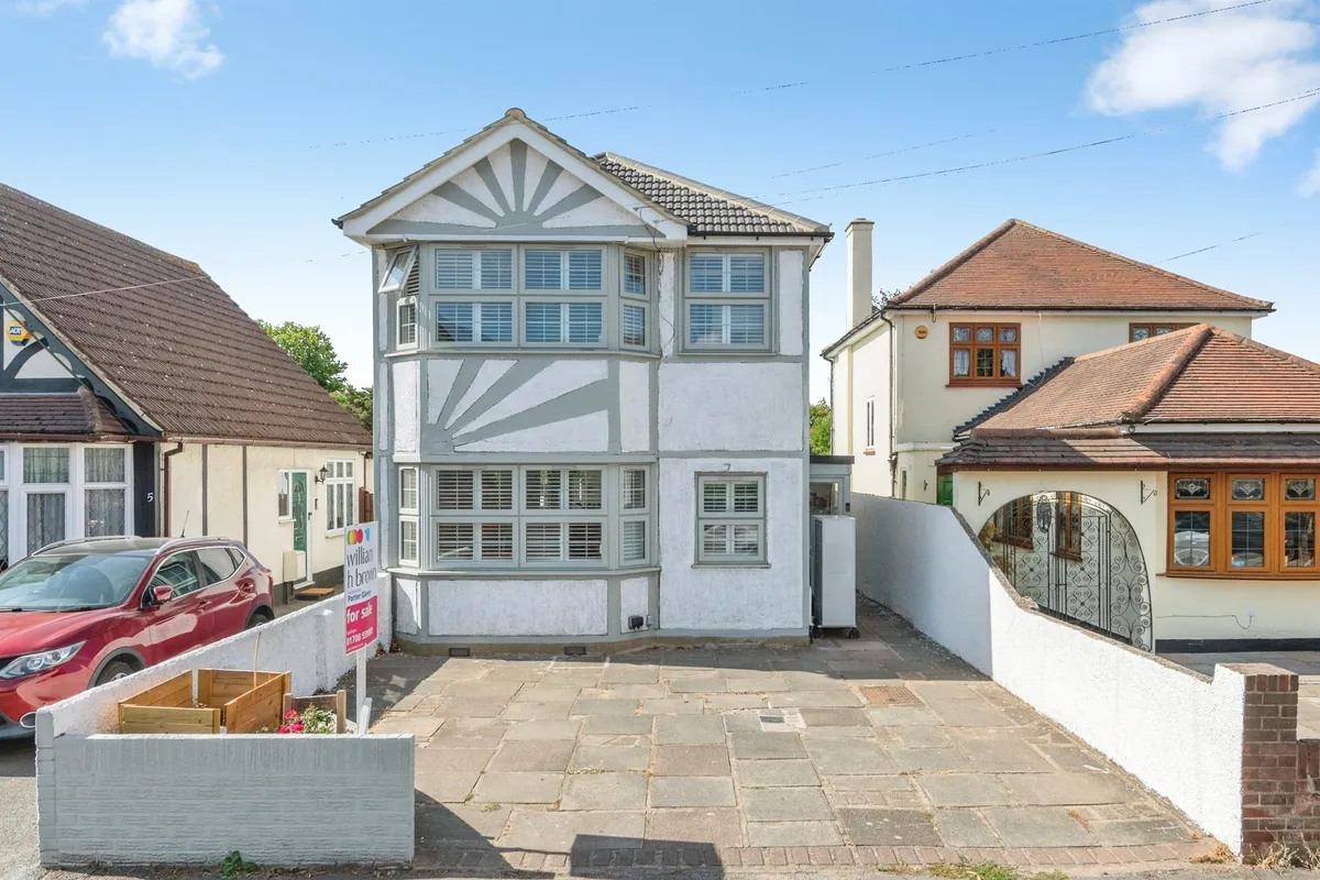 Alexandra Road, Rainham