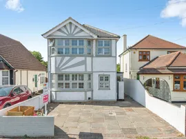 Alexandra Road, Rainham photo